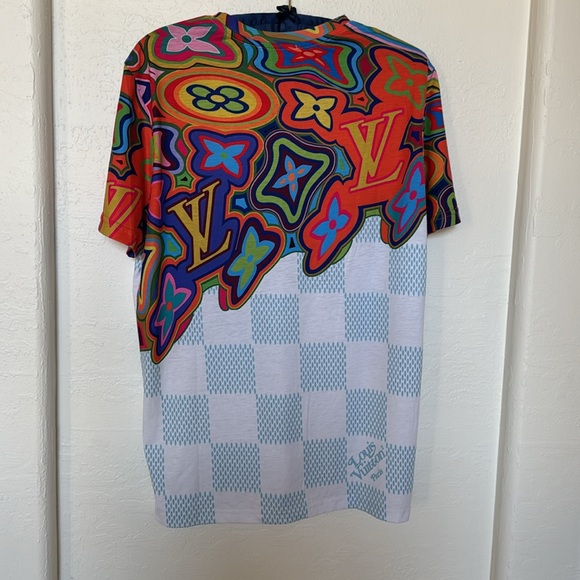 Faux but Fabulous Louis Vuitton Multicolor Psychedelic Monogram T-shirt. Size L - Picture 5 of 9